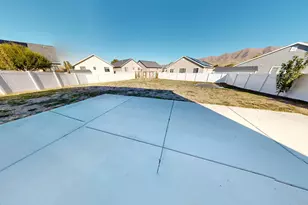 3628 N Lark Rd, Eagle Mountain, UT 84005 - Photo 11