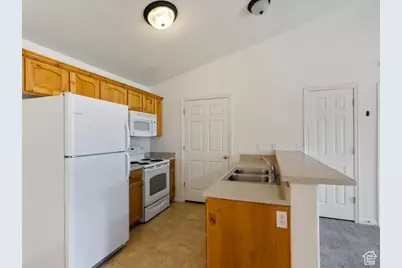 1791 W 1200 S #329, Springville, UT 84663 - Photo 19