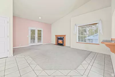 558 S Oak Ln E, Tooele, UT 84074 - Photo 35