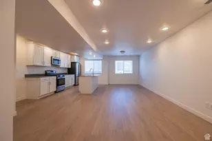 158 S Bushnell Wy, Clearfield, UT 84015 - Photo 9