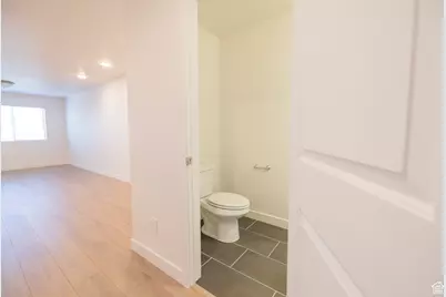 158 S Bushnell Way, Clearfield, UT 84015 - Photo 11