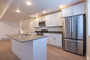 158 S Bushnell Wy, Clearfield, UT 84015 - Photo 5