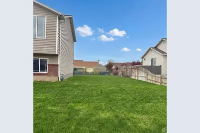 475 E 1310 N, Tooele, UT 84074 - Photo 3