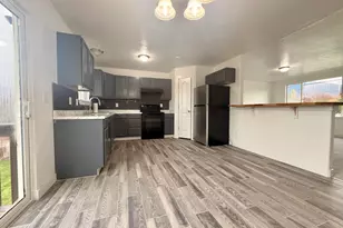 475 E 1310 N, Tooele, UT 84074 - Photo 11