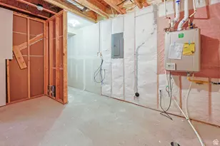 6006 W Highlandbrook Dr, West Jordan, UT 84081 - Photo 29