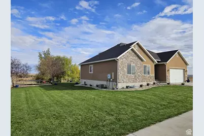 312 S Park Place Dr, Roosevelt, UT 84066 - Photo 3