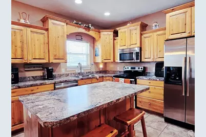 312 S Park Place Dr, Roosevelt, UT 84066 - Photo 5