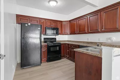 539 W 1465 N #17-102, Logan, UT 84341 - Photo 13