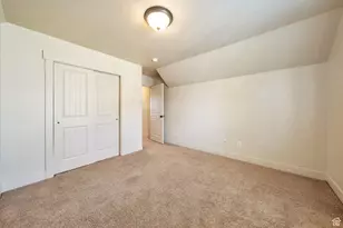 4271 W Clarks Hill Dr, South Jordan, UT 84009 - Photo 25
