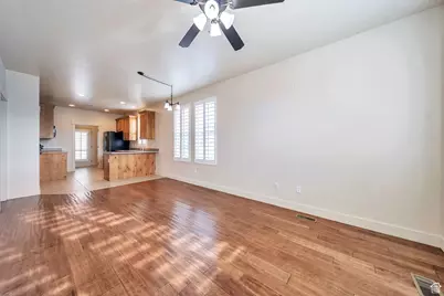 4271 W Clarks Hill Dr, South Jordan, UT 84009 - Photo 7