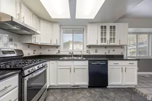 12392 S 1300 W, Riverton, UT 84065 - Photo 9