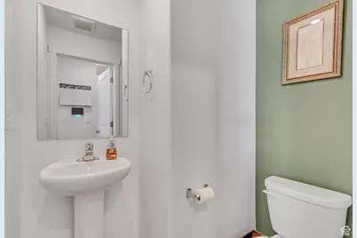 1918 N Patchwork Ave, Tooele, UT 84074 - Photo 11