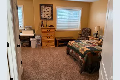 818 N 2625 W, Layton, UT 84041 - Photo 31