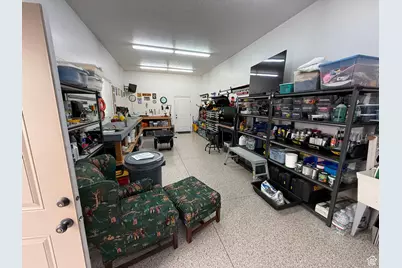 818 N 2625 W, Layton, UT 84041 - Photo 65