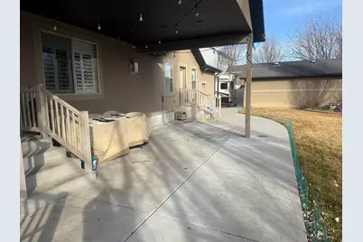 818 N 2625 W, Layton, UT 84041 - Photo 57