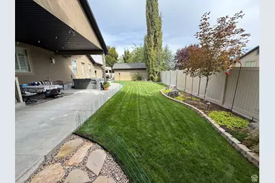 818 N 2625 W, Layton, UT 84041 - Photo 53