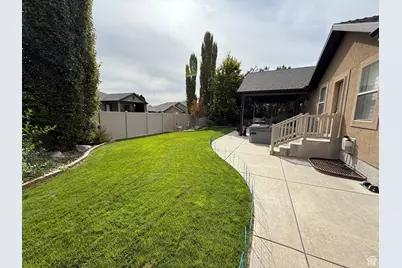 818 N 2625 W, Layton, UT 84041 - Photo 59