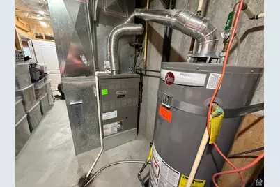 818 N 2625 W, Layton, UT 84041 - Photo 45