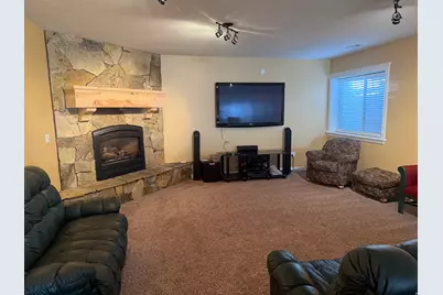 818 N 2625 W, Layton, UT 84041 - Photo 35