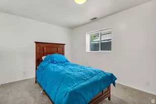 5200 S Clover Meadow Dr, Murray, UT 84123 - Photo 17