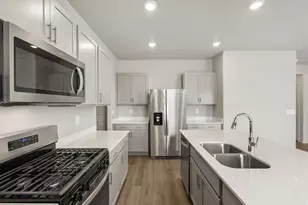 3569 S 3150 W, West Haven, UT 84401 - Photo 17