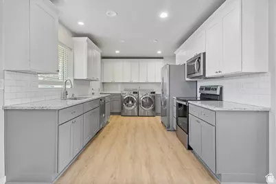 512 N 100 E, Orem, UT 84057 - Photo 17