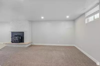 512 N 100 E, Orem, UT 84057 - Photo 31