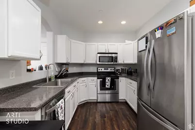 182 W Springview Dr, Saratoga Springs, UT 84045 - Photo 11