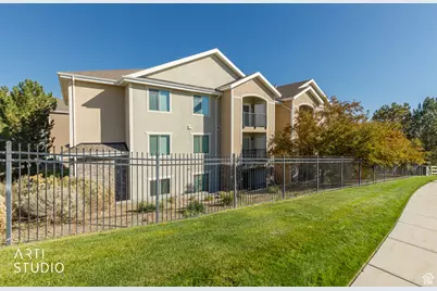 182 W Springview Dr, Saratoga Springs, UT 84045 - Photo 3