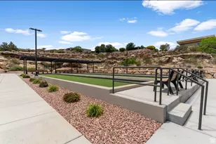 2240 E Cobalt Dr, Saint George, UT 84790 - Photo 41
