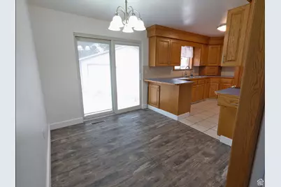 2382 N 770 W, Clinton, UT 84015 - Photo 9