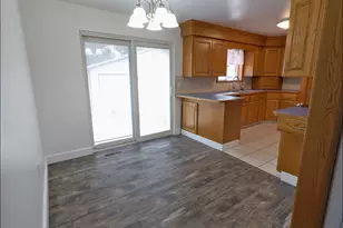2382 N 770 W, Clinton, UT 84015 - Photo 9