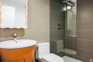 2777 E Comanche Dr S, Salt Lake City, UT 84108 - Photo 45