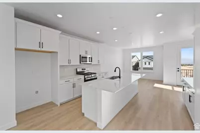 12673 S Glacier Trail Ln #127, Herriman, UT 84096 - Photo 5