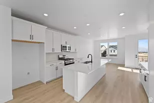 12673 S Glacier Trail Ln, Herriman, UT 84096 - Photo 5