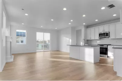 979 N Amberly Dr, North Salt Lake, UT 84054 - Photo 7