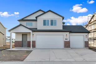979 N Amberly Dr, North Salt Lake, UT 84054 - Photo 1