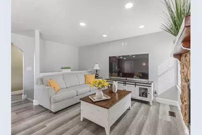 5789 W 4300 S, West Valley, UT 84128 - Photo 11