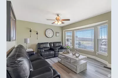 5789 W 4300 S, West Valley, UT 84128 - Photo 3