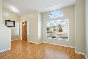 876 N Fox Run Dr, Tooele, UT 84074 - Photo 3