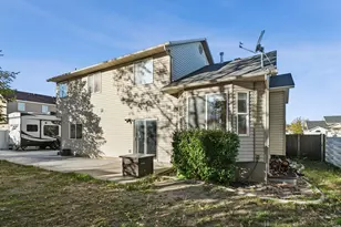 876 N Fox Run Dr, Tooele, UT 84074 - Photo 25