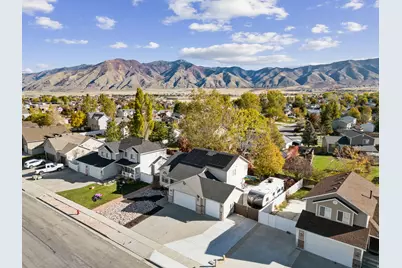 876 N Fox Run Dr, Tooele, UT 84074 - Photo 45