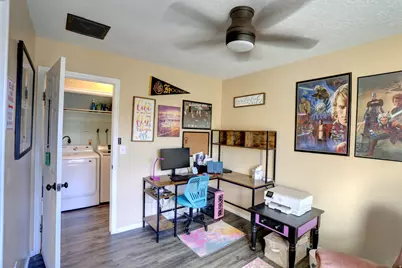 2096 N 1450 E, Layton, UT 84040 - Photo 15