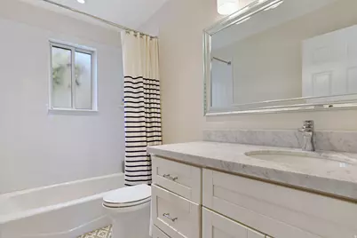 2201 E Pink Coral Cir, Cottonwood Heights, UT 84121 - Photo 25