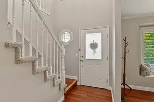 2201 E Pink Coral Circle, Cottonwood Heights, UT 84121 - Photo 3