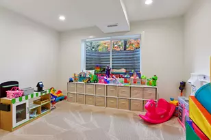 2201 E Pink Coral Circle, Cottonwood Heights, UT 84121 - Photo 29