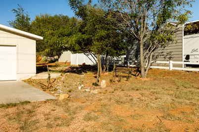 1686 S Powell Dr, Kanab, UT 84741 - Photo 29