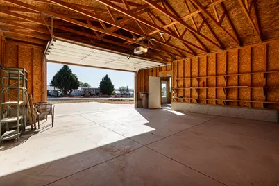 1686 S Powell Dr, Kanab, UT 84741 - Photo 27