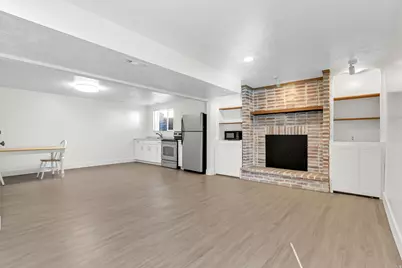 1716 N 1300 W, Clinton, UT 84015 - Photo 23