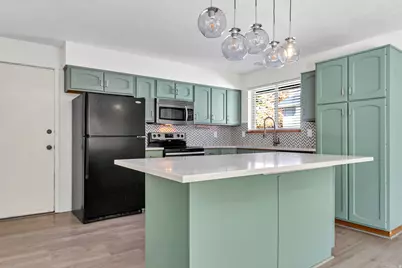 1716 N 1300 W, Clinton, UT 84015 - Photo 11